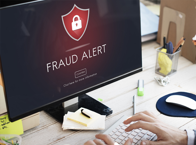 fraud alert displayed on computer screen